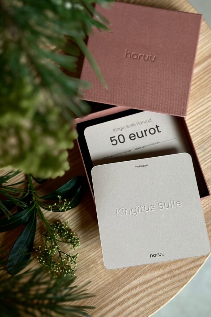 Haruu kinkekaart, kimono, kimonokleit, naisteriided, kleidid, meriinotooted, meriino, linased püksid linane kleit