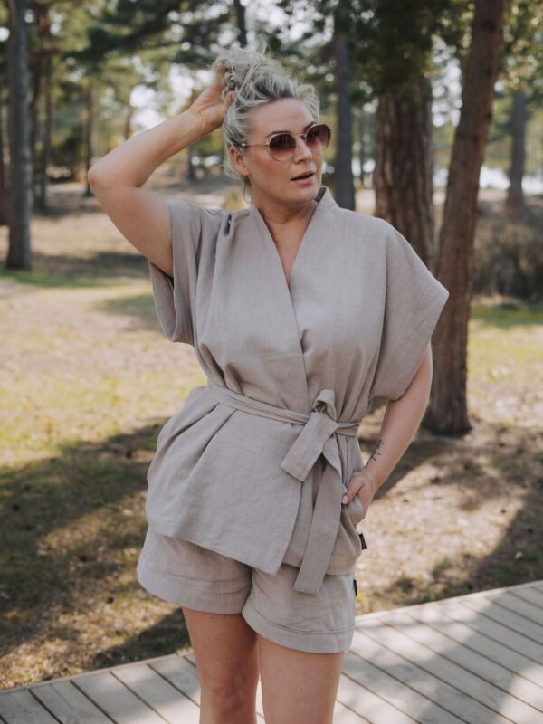 Linane lühike kimono