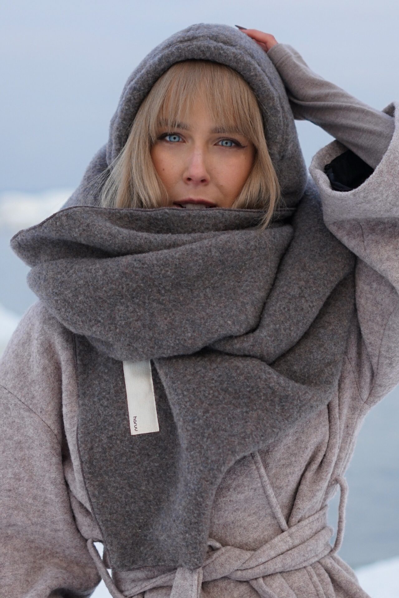 Meriino_sall_meriinofliis_soesall_haruu_eestidisain_pruun_1280x1920px_1 meriinosall, meriinofliis, soe sall, suur sall, haruu, eesti disain, talveriided