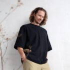 meestesärk, meeste t särk, mugav särk, suvine pluus meestele, haruu, linased riided, mugavad riided, reisiriided, eestidisain