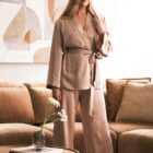 Viskoosist kimono, kimonnojakk, suveriided, mugavad riided, lounge wear, eesti disain, toodetud eestis